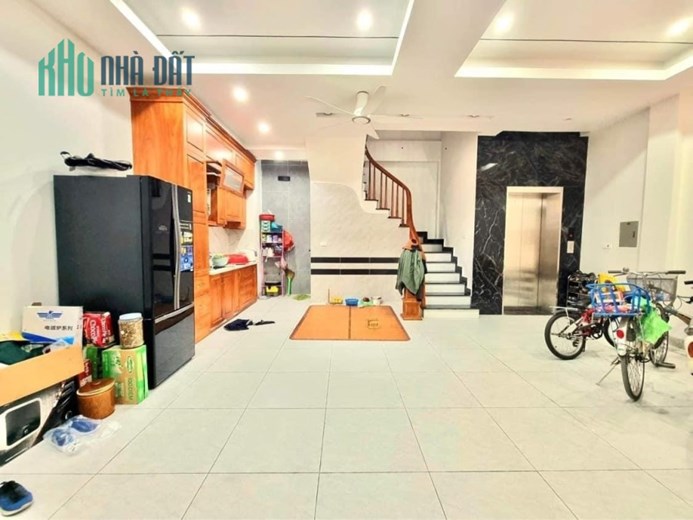 PHÂN LÔ VIP NGHĨA TÂN, 58M2 X 5T GARA 2 Ô TÔ, THANG MÁY 11.7 TỶ