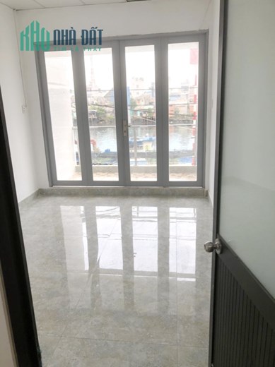 Nhà mới 2 tầng mặt tiền View sông Nguyễn Duy P10Q8 -  Giá : 6.6 Tỷ