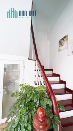 Chính Chủ Bán Cắt Lỗ Lô Góc Kinh Doanh Sầm Uất Trên Phố Doãn Kế Thiện Cầu Giấy.
