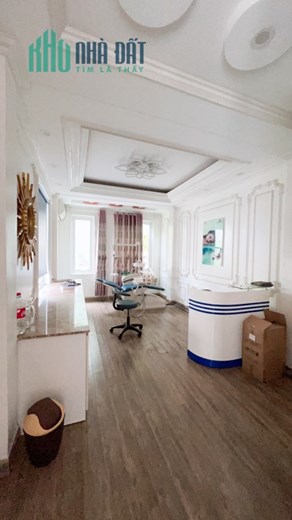 Chính Chủ Bán Cắt Lỗ Lô Góc Kinh Doanh Sầm Uất Trên Phố Doãn Kế Thiện Cầu Giấy.