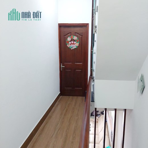 Nhà trệt, 3 lầu hẻm 181 Âu Dương Lân P2Q8. Giá 7 tỷ TL