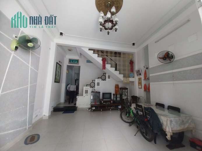 .Nhà Kỳ Đồng, đường nhựa Quy Hoạch, 106m2, 2 tầng, 5.x tỷ