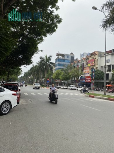Nhà mới xây 33m2- 5T, Nguyễn Khuyến, Hà Đông, Ô tô đỗ cửa, kinh doanh. Giá chỉ 6,6 tỷ