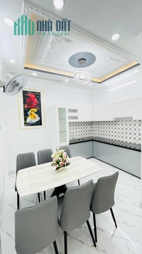 Bán nhà đẹp Dương Cát Lợi,Thị Trấn Nhà Bè, 1 trệt, 2 lầu , 4 pn, 3wc , có sân để xe,Dt 52m.