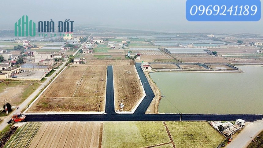 GĐ Em cần tiền trang trải gấp nên cần bán gấp mấy lô đất nền ở biển Quất Lâm, Nam Định.