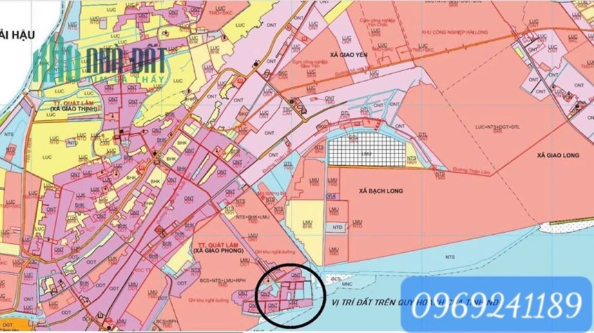 GĐ Em cần tiền trang trải gấp nên cần bán gấp mấy lô đất nền ở biển Quất Lâm, Nam Định.