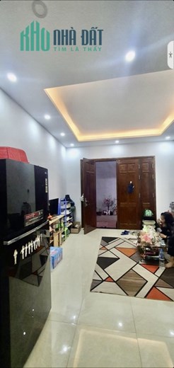 Cần bán gấp! nhà Bồ Đề, Long Biên 35m2 x5T. Nhà mới ở luôn. Giá chỉ hơn 3 tỷ.