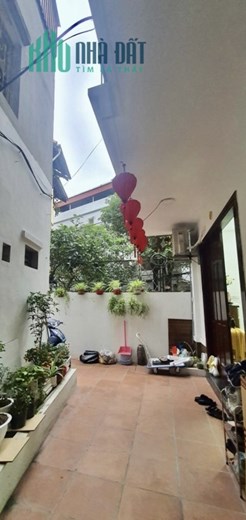Cần bán gấp! nhà Bồ Đề, Long Biên 35m2 x5T. Nhà mới ở luôn. Giá chỉ hơn 3 tỷ.