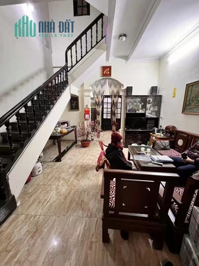 MẶT NGÕ KINH DOANH - Ô TÔ ĐỖ CỬA, Ô TÔ VÀO NHÀ, 72m, 4 tầng, mặt tiền 5.1m, 7.7 tỷ