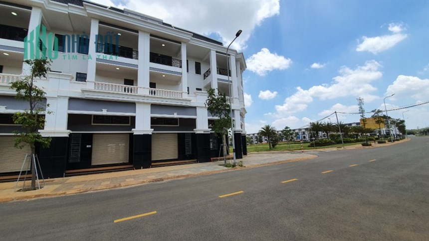 Bán Gấp lô đât thổ cư SHR mặt tiền đường lớn gần sân bay Long Thành, giá chỉ 17tr/m2