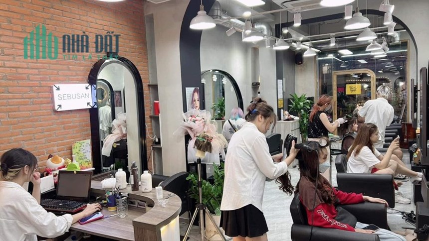 GÓC SANG NHƯỢNG FULL NỘI THẤT KINH DOANH SALON QUẬN 7