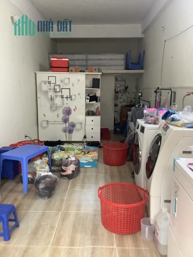 CẦN SANG NHƯỢNG LẠI TIỆM GIẶT SẤY