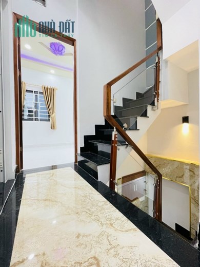 Bán nhà Phú Thọ Hòa Tân Phú hẻm xe tải đỗ cửa 180m2 DT sàn,4 tầng Nhỉnh 4 tỷ