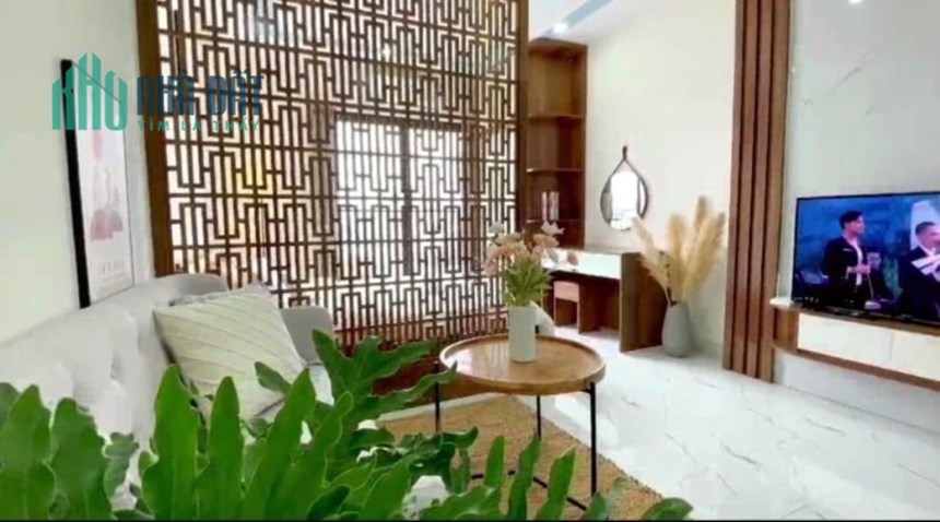Bán nhà Trích Sài, gần Hồ Tây. 100m2 8T 27 tỷ. KINH DOANH, VIEW HỒ TÂY 0912288365