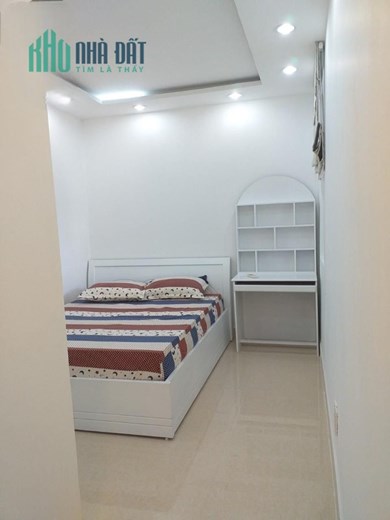 CHO THUÊ CĂN HỘ SKY GARDEN 3, 2PN,2WC, GIÁ 14 TRIỆU/THÁNG