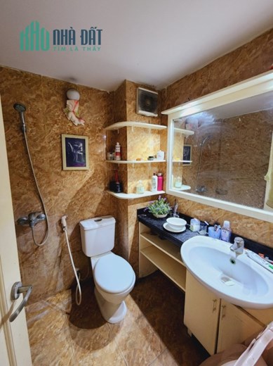 Chính chủ nhờ bán nhà 123 Thụy Khuê, Ba Đình – 40m2 x 5 tầng – 5 tỷ 2.