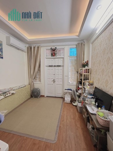 Bán nhà Thụy Khuê, Trường Chu Văn An, Văn Cao - Giảm giá 300triệu – 40m2 x 5 tầng - Giá: 5.3 tỷ