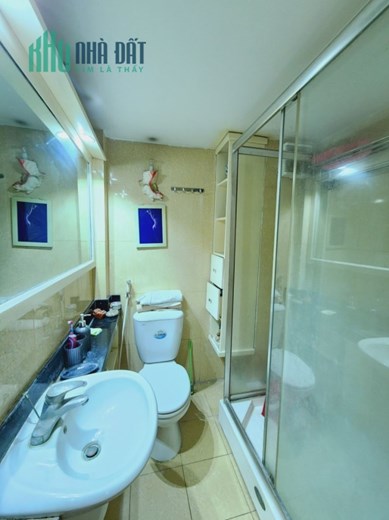 Bán nhà Thụy Khuê, Trường Chu Văn An, Văn Cao - Giảm giá 300triệu – 40m2 x 5 tầng - Giá: 5.3 tỷ