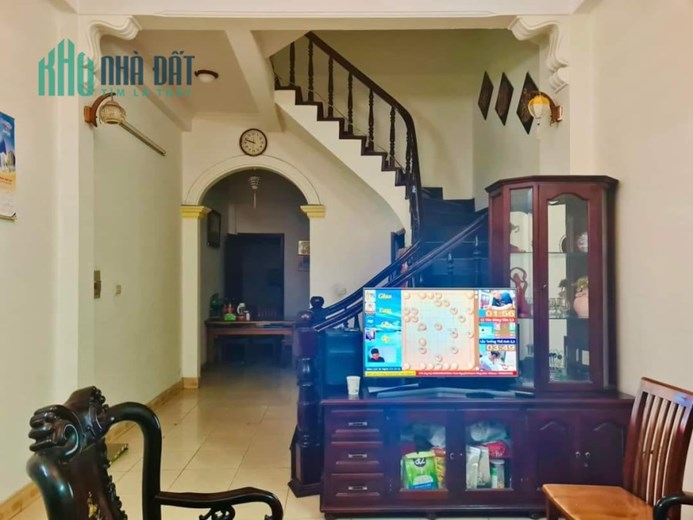 Ô tô đỗ cửa- Xuân Đỉnh, Bắc Từ Liêm, 50m2, Mt 4m, giá 5.1 tỷ