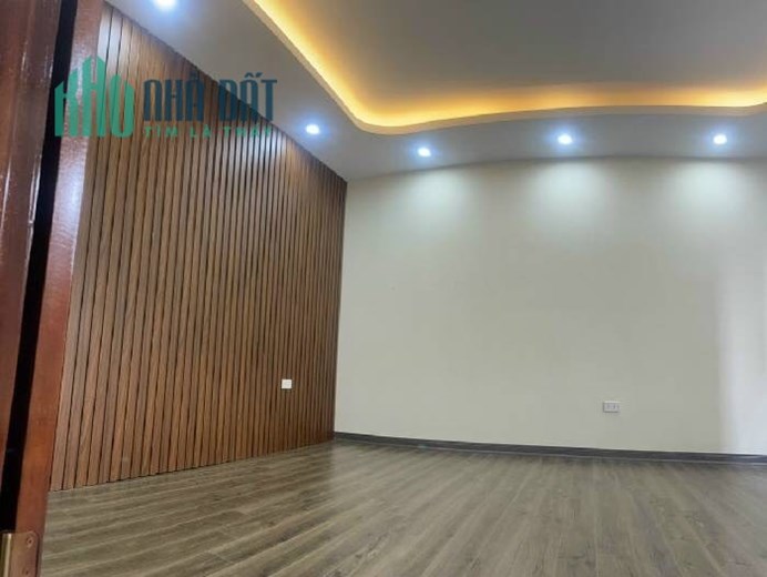 NHÀ TÔ HIỆU 5 TẦNG MỚI ĐẸP, NGÕ TO THOÁNG, AN SINH ĐỈNH, DT 38M GIÁ NHỈNH 4 TỶ.