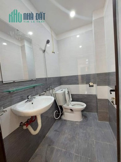 Bán nhà Tứ Hiệp 5T, 35m2 ô tô sát cửa, an ninh, 3.1 tỷ.
