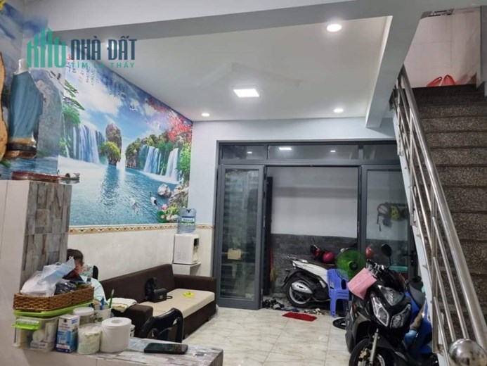💥Cần Bán Gấp Nhà Công Chứng Vi Bằng Nguồn Gốc Rõ Ràng. Đóng Thuế Hàng Năm. DT. 39M². Đường Số 17.