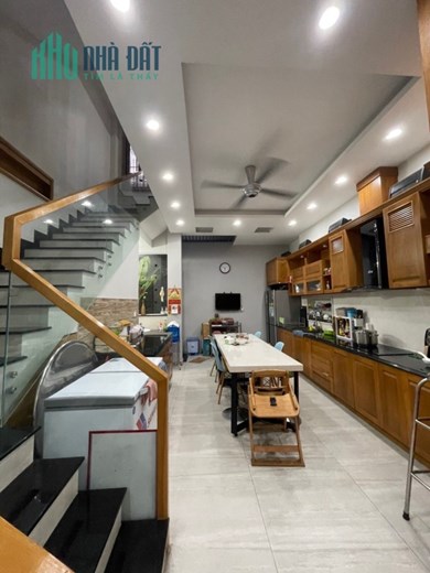 Giảm Sốc 1 Tỷ ! Bán Gấp Nhà Hẻm Ô Tô Lê Quang Định 4 Tấm 4,2x10m Tặng Full Nội Thất Nhỉnh 6 Tỷ TL