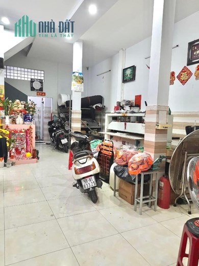 Chính chủ bán nhà 3 tầng đường trịnh đình trọng, hẻm xe hơi 6m, 72m2 chỉ 7.3 tỷ