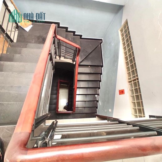 Chính chủ bán nhà 3 tầng đường trịnh đình trọng, hẻm xe hơi 6m, 72m2 chỉ 7.3 tỷ