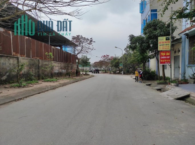 Hàng hiếm! chỉ hơn 1 tỷ có ngay 30m đất Nguyễn Văn Linh. mt 4.7m,