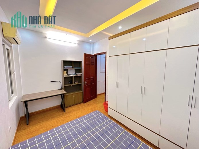 Bán nhà Đặng Văn Ngữ gần ÔTô 38m 4Tg MT 5,0m chỉ 3,95 tỷ