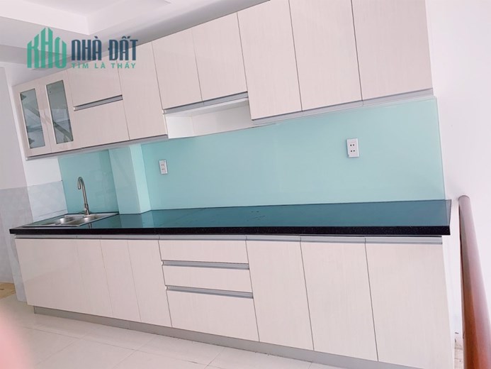 Hơn 5 Tỷ Có Nhà Quận5 , 5Tầng  HXH đỗ cửa 1 căn Ra MT Không Lộ giới, Quy Hoạch