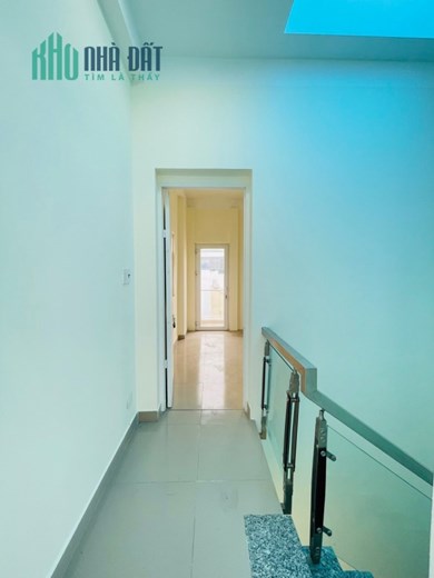 Bán nhà Đường số 30, P.6, Gò Vấp: 4 x 11, giá 5,85 tỷ