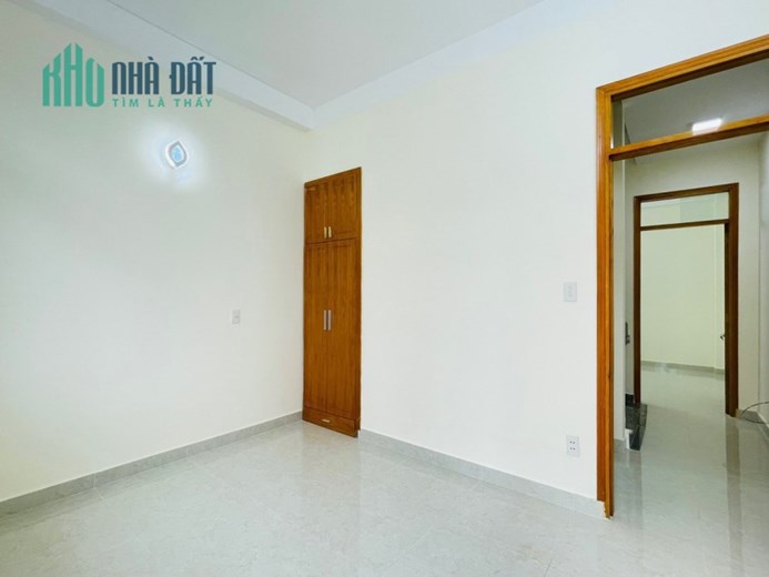 Bán nhà Đường số 30, P.6, Gò Vấp: 4 x 11, giá 5,85 tỷ