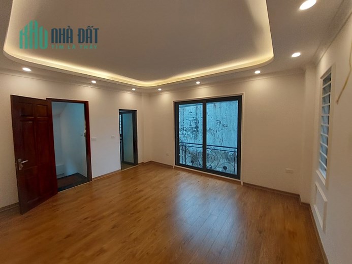 Bán gấp nhà mới Di Trạch, Hoài đức, xe tải,ngõ thông, giá 3.2 tỷ