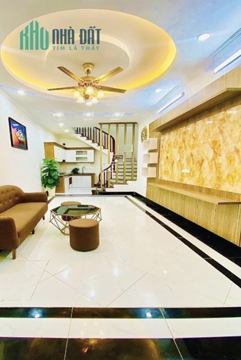 Siêu ĐỈNH Ô TÔ 36m HOÀNG SÂM KINH DOANH 4 tỷ 8