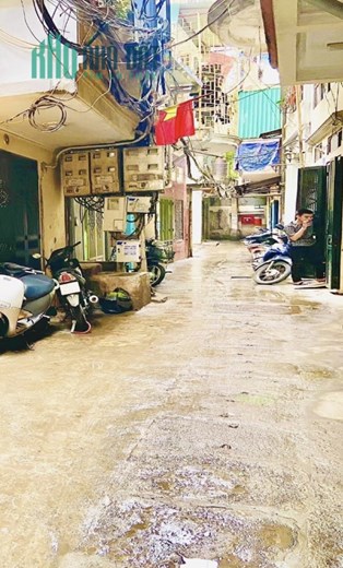 Siêu ĐỈNH Ô TÔ 36m HOÀNG SÂM KINH DOANH 4 tỷ 8