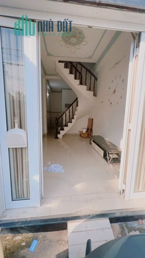Bán Nhà Quận 12, HXH Nguyễn Văn Quá, Nhà 2 Tầng, 2PN, Sát Gò Vấp, Hơn 2 Tỷ.