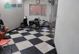 Cho thuê mặt bằng KD, Nguyễn Khang, 30m2, T1, Mt10m, 8 triệu, Cầu Giấy.