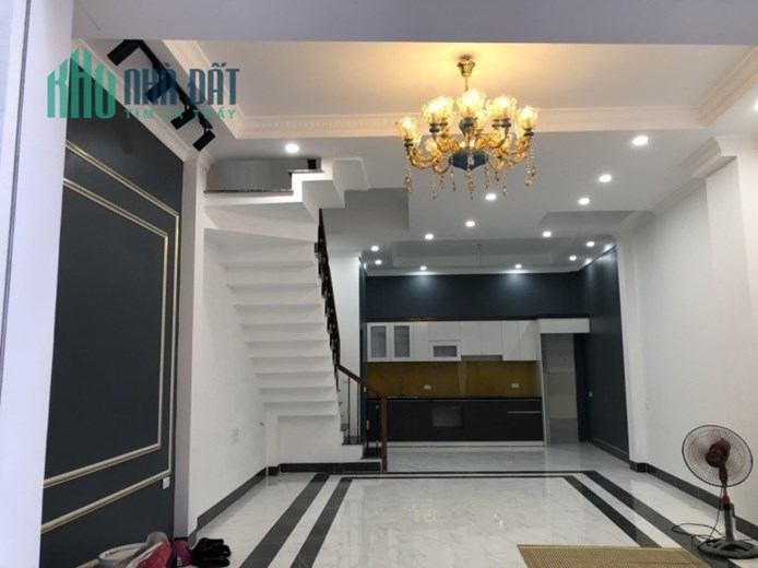 Giảm SỐC 1.2 tỷ! Bán NHANH! Nhà Vũ Xuân Thiều, ngõ ô tô matis, 50m2 x 5T, MT 5m, nhỉnh 4tỷ