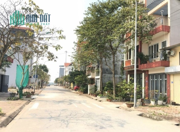 BÁN ĐẤT ĐẸP TÁI ĐỊNH CƯ TT. TRÂU QUỲ 80M2 MT 5.28M GIÁ 9.3 TỶ
