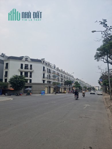 BÁN ĐẤT ĐẸP TÁI ĐỊNH CƯ TT. TRÂU QUỲ 80M2 MT 5.28M GIÁ 9.3 TỶ