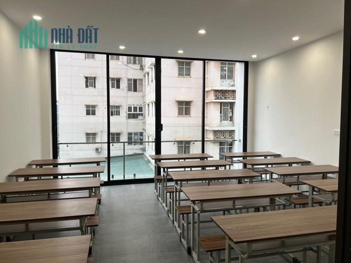 BÁN TÒA VĂN PHÒNG 7 TẦNG ĐẸP NHẤT PHỐ - PHÂN LÔ 4 Ô TÔ TRÁNH NHAU DỪNG ĐỖ NGÀY ĐÊM - VỪA Ở VỪA KINH