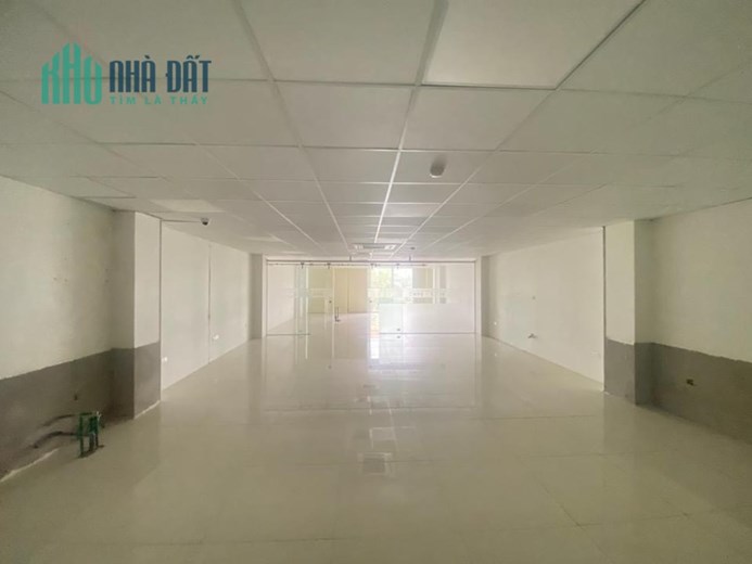 CHO THUÊ NHÀ PHÚ DIỄN - Ô TÔ TRÁNH - 70M2- THANG MÁY- HẦM 0986384321