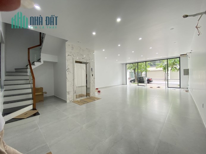 Cho thuê - mặt bằng T1 tại Vinhomes MARINA rẻ