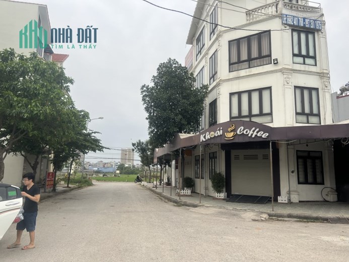 Bán gấp nhà Liền kề Cienco 5, 75m, 5 tầng, mặt tiền 5m, chỉ 5.1 tỷ.