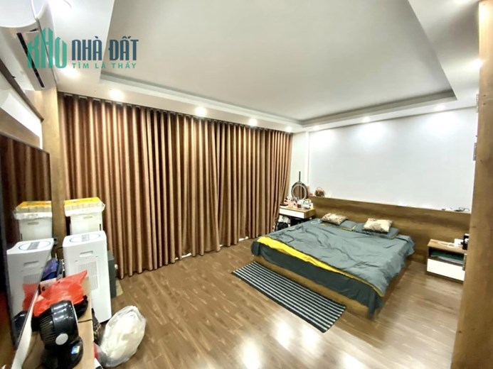 SIÊU HIẾM TRẦN QUÝ KIÊN 42M2 X 5T NGÕ THÔNG, 30M MẶT PHỐ Ở NGAY 5.5 TỶ