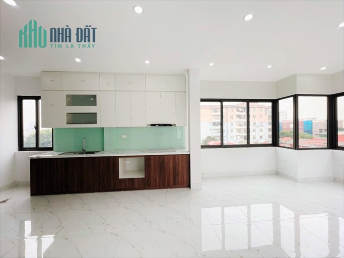 Nhà mới xây Lê Trọng Tấn 8 tầng Thang Máy, DT 38m2, Ô tô đỗ, Giá chỉ 10,5 tỷ