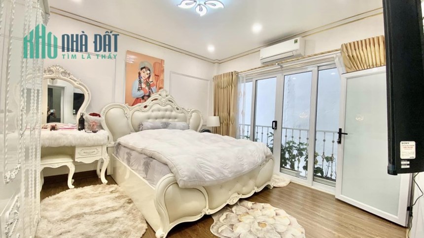 BẠCH ĐẰNG - 1 NHÀ RA PHỐ - 4 TẦNG -  FUL NỘI THẤT CAO CẤP - 4,65 TỶ