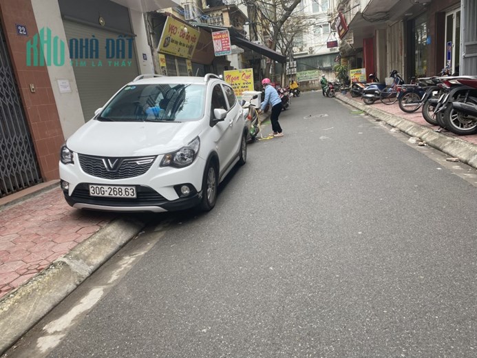 Bán gấp căn nhà ngay cạnh Cienco 5, 75m, 5 tầng, mặt tiền 5m, chỉ 5.1 tỷ.